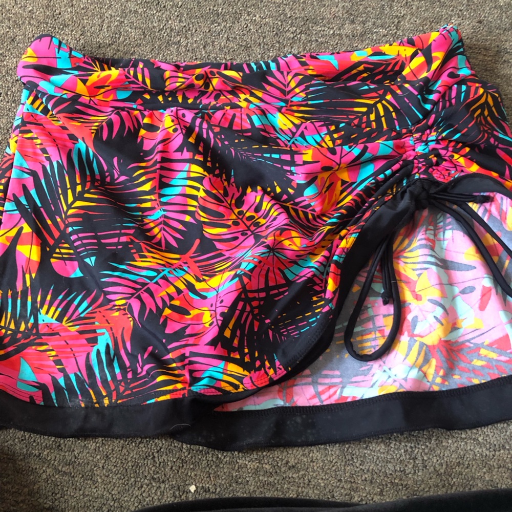 swimsuits - Picture 6 of 16